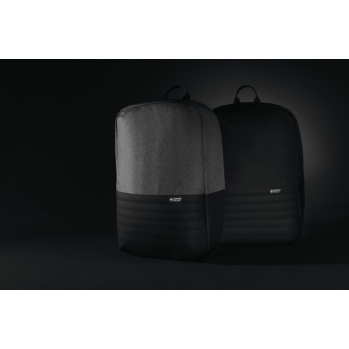 Антикражный рюкзак для ноутбука Swiss Peak с RFID-защитой из rPET AWARE™, 15,6’’